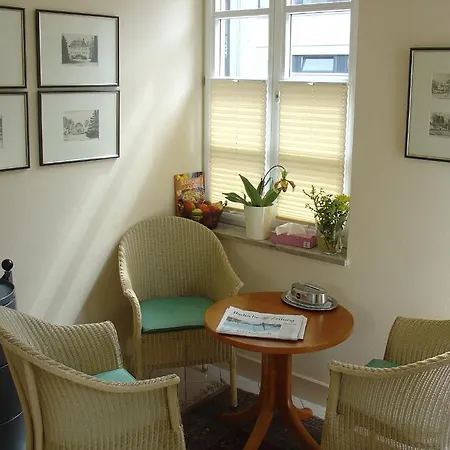 Garni Kaiserstuhl 3*