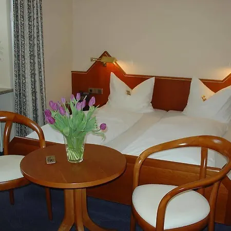 Отель Garni Kaiserstuhl 3*