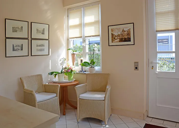 Garni Kaiserstuhl Hotel 3*