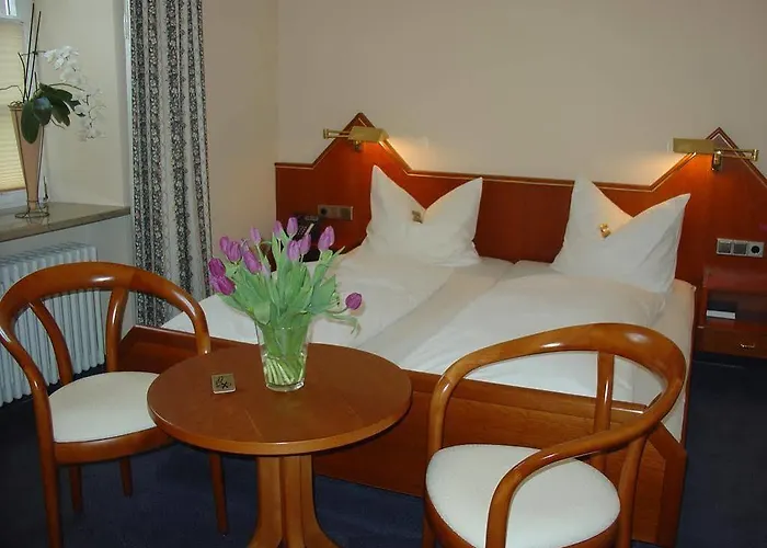 Hotel Garni Kaiserstuhl 3*